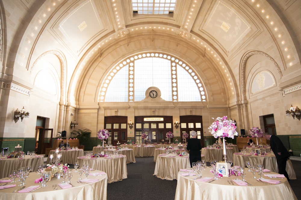  Ballroom Reception in Downtown Seattle | RedFish BlueFish Photography 